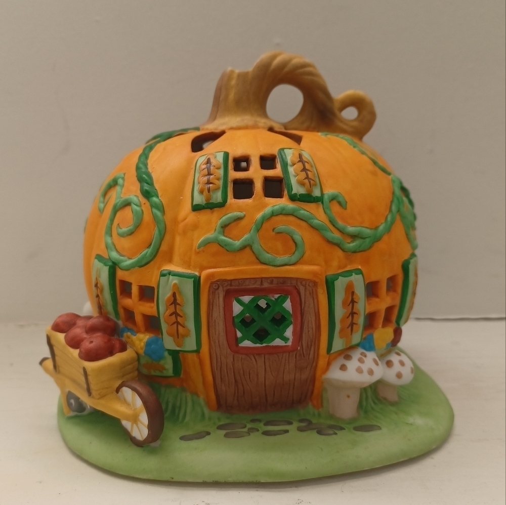 Partylite Halloween Pumpkin Harvest Tealight House Decorative Candle Holder